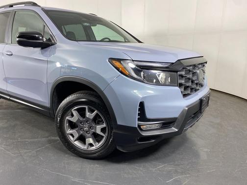 2022 Honda Passport AWD TrailSport