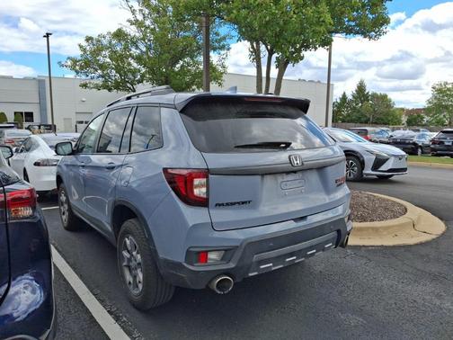 2022 Honda Passport AWD TrailSport