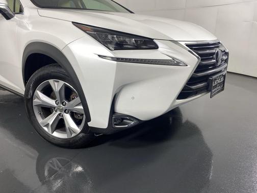 2017 Lexus NX 300h Base