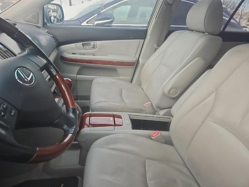 2004 Lexus RX 330 Base