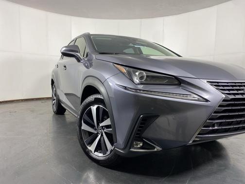2020 Lexus NX 300 Luxury