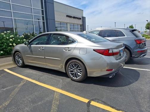 2018 Lexus ES 350 Base