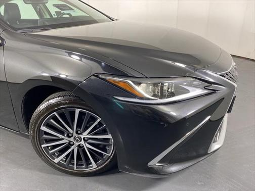 2024 Lexus ES 350 Base