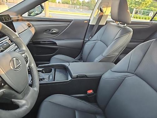 2024 Lexus ES 350 Base