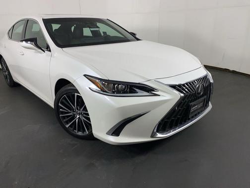 2025 Lexus ES 350 Base