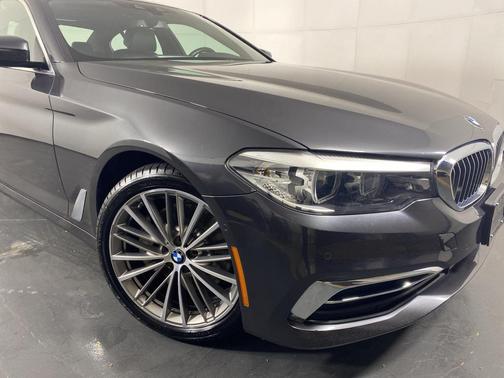 2019 BMW 530 xDrive