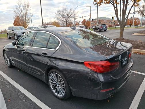 2019 BMW 530 xDrive