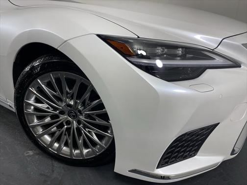 2024 Lexus LS 500 Base