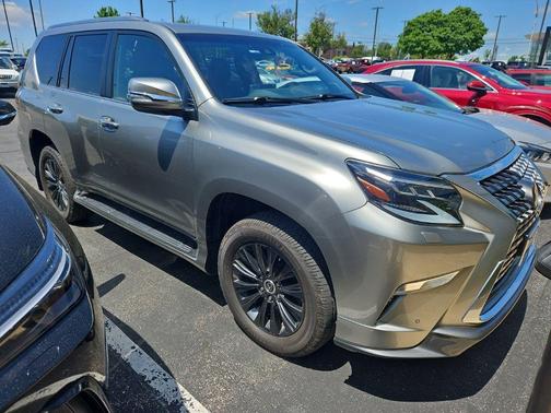 Atomic Silver 2023 Lexus GX 460 460