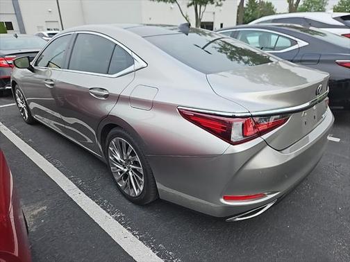 2019 Lexus ES 350 Luxury
