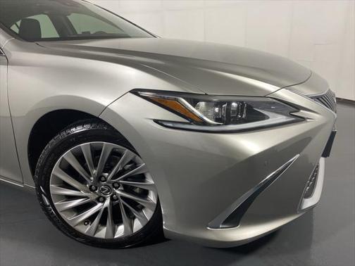 2019 Lexus ES 350 Luxury