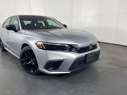 Lunar Silver Metallic 2024 Honda Civic Sport