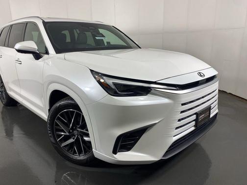 Wind Chill Pearl 2026 Lexus TX 350 Premium