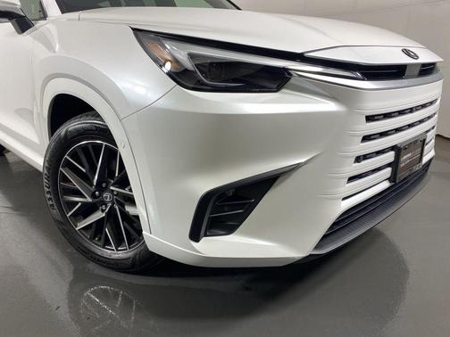 Wind Chill Pearl 2026 Lexus TX 350 Premium