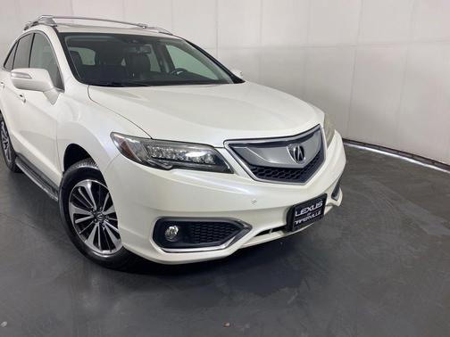 White Diamond Pearl 2017 Acura RDX Advance Package