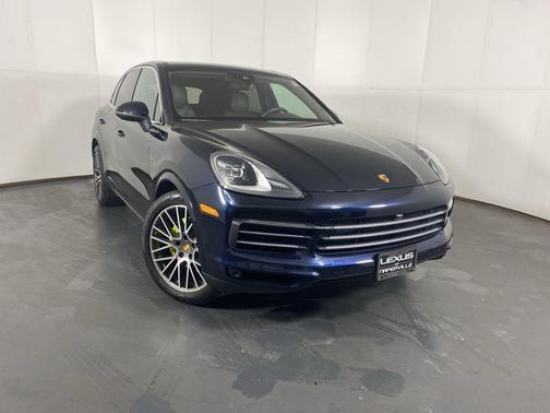 Black 2020 Porsche Cayenne Cayenne E-Hybrid