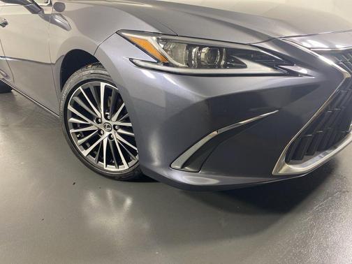Cloudburst Gray 2023 Lexus ES 350 Base