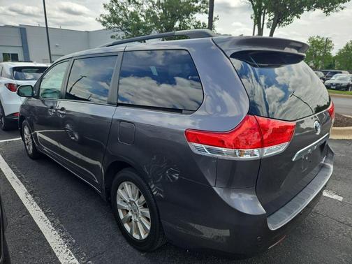 Predawn Gray Mica 2014 Toyota Sienna Limited