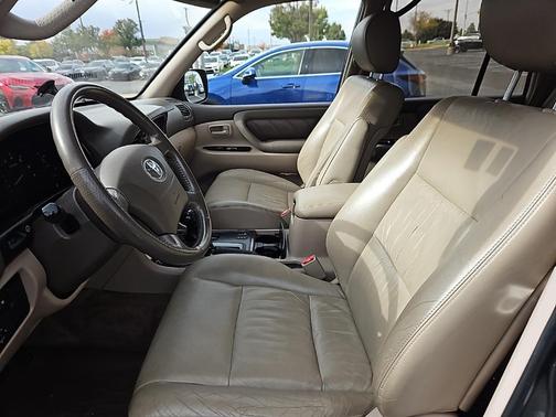 2001 Toyota Land Cruiser Base