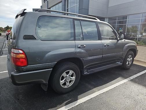 2001 Toyota Land Cruiser Base