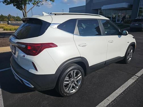 2021 Kia Seltos S