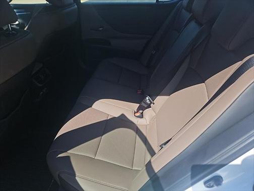 2024 Lexus ES 350 Base