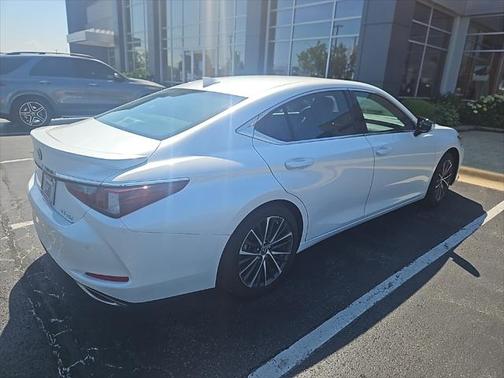 2024 Lexus ES 350 Base