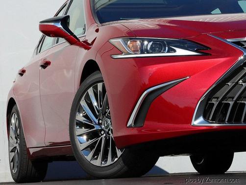 2025 Lexus ES 350 Luxury