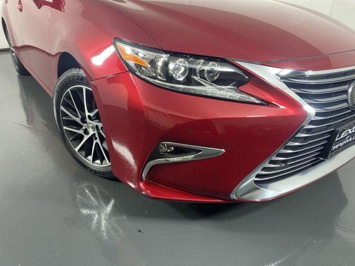 2016 Lexus ES 350 Base