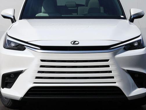 Pear 2026 Lexus TX 350 Premium