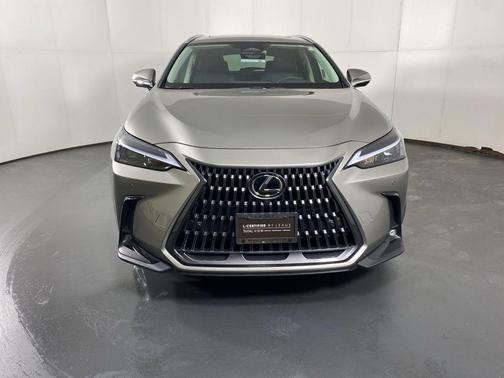2026 Lexus NX 350h Premium
