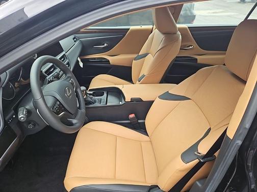Caviar 2025 Lexus ES 350 Base