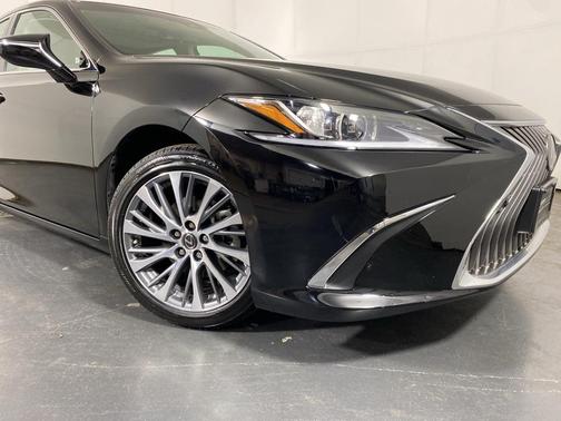 2020 Lexus ES 350 Base