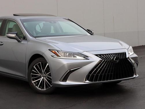 2025 Lexus ES 350 Base