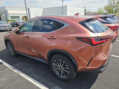 Copper Crest 2025 Lexus NX 350h NX 350h