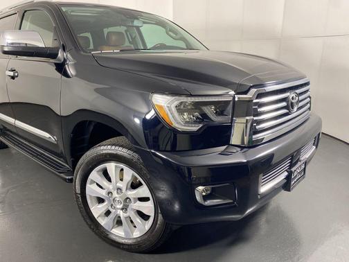 2020 Toyota Sequoia Platinum