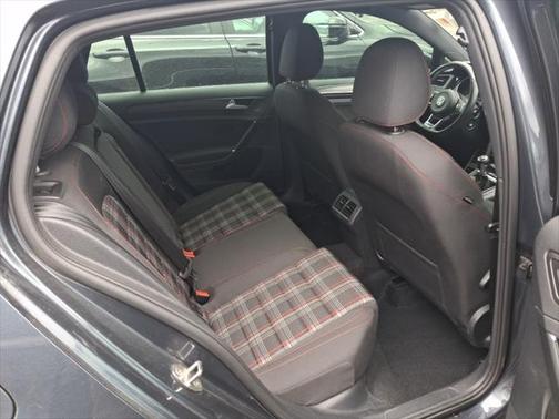 2019 Volkswagen Golf GTI 2.0T S 4-Door