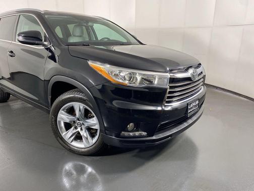 2016 Toyota Highlander Limited Platinum