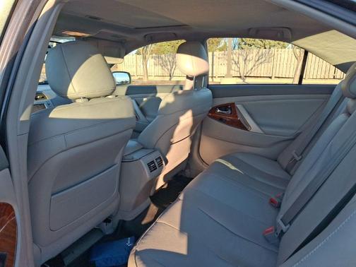 2011 Toyota Camry Hybrid SE