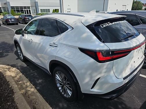 2025 Lexus NX 350h Premium