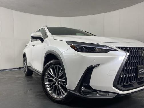 2025 Lexus NX 350h Premium