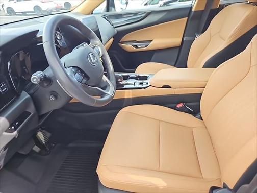 2025 Lexus NX 350h Premium