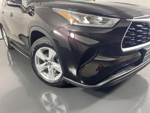 2020 Toyota Highlander L