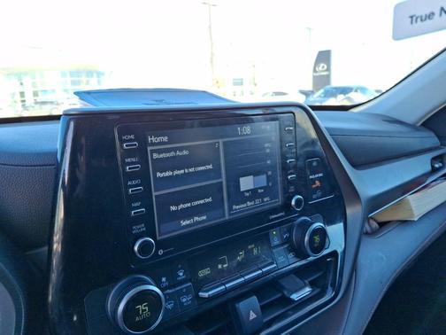 2020 Toyota Highlander L