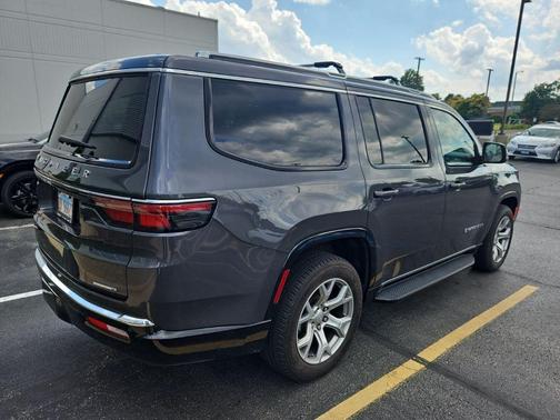 Baltic Gray Metallic Clearcoat 2022 Jeep Wagoneer Series I 4x4
