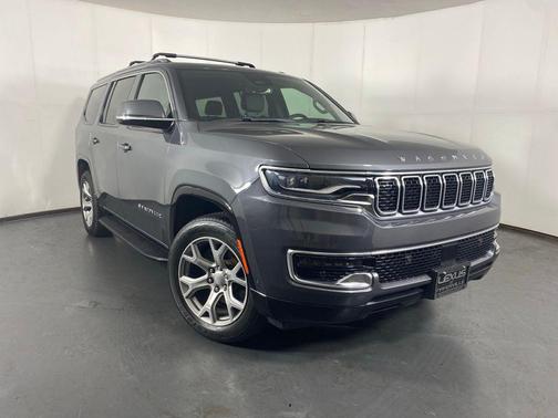 Baltic Gray Metallic Clearcoat 2022 Jeep Wagoneer Series I 4x4