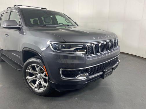 Baltic Gray Metallic Clearcoat 2022 Jeep Wagoneer Series I 4x4