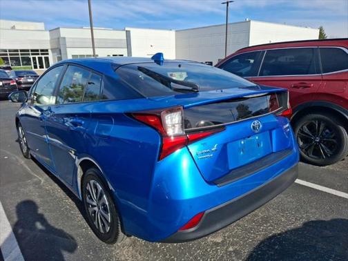 2022 Toyota Prius XLE