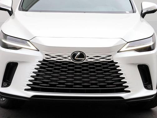 Eminent White Pearl 2026 Lexus RX 450h+ Base
