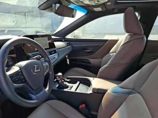2024 Lexus ES 300h Base